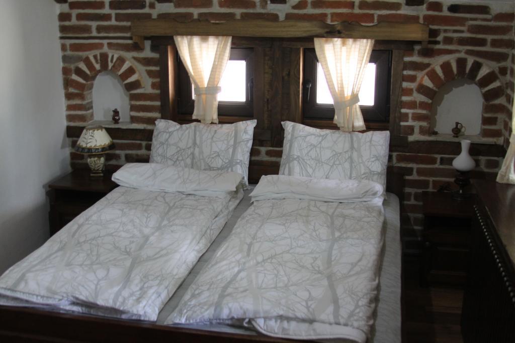 Шапкова Къща Hotel Delchevo Kamer foto